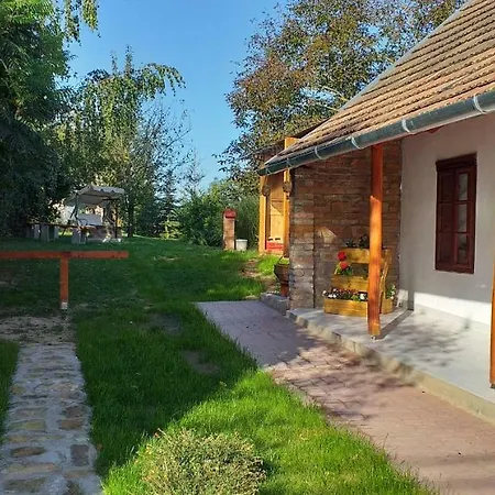 Kontyos Apartman *