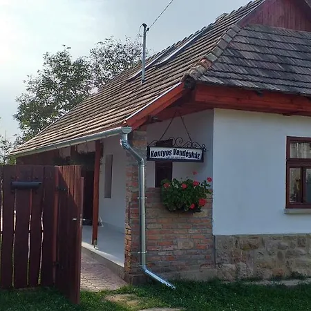 Kontyos Vendeghaz